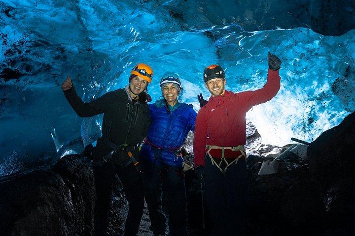Skaftafell Glacier Hike & Natural Ice Cave Tour