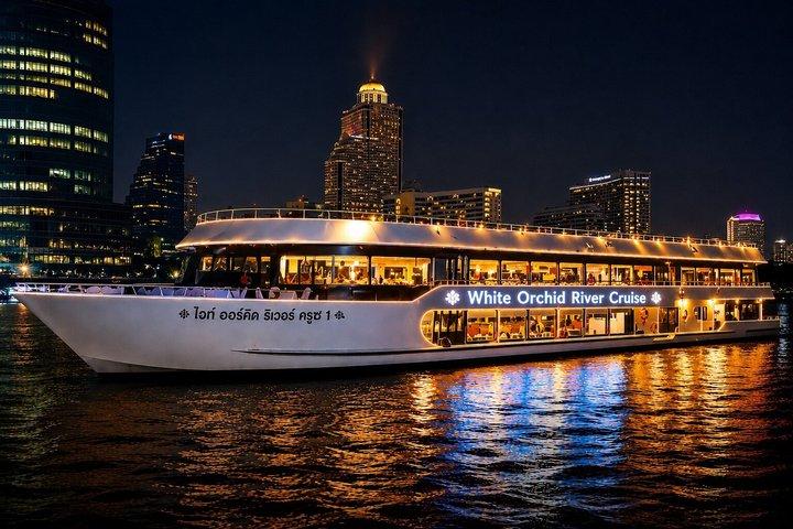 Die weiße Orchidee : Chao Phraya Dinner Cruise Experience