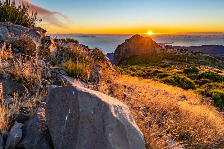 Madeira: Private trip Sunrise at Pico do Areeiro