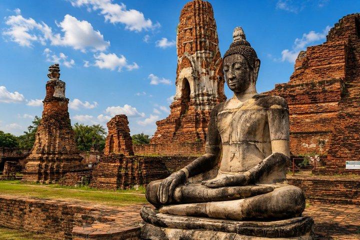 Ayutthaya UNESCO Temples Group Tour with Lunch