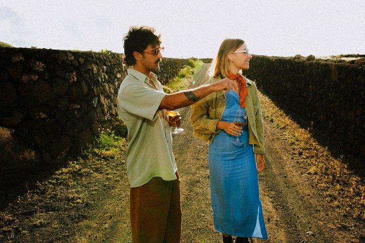 エコ火山ワイン体験をエントレ・ラティドス・ランサローテで