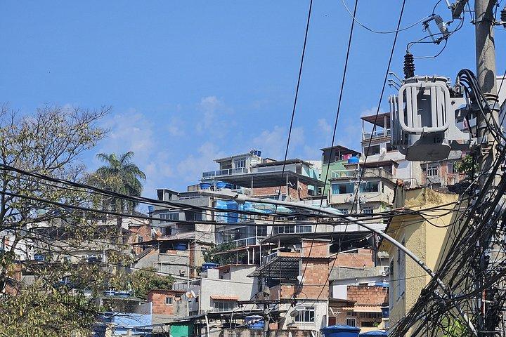 リオ・ファベーラ・ライフツアー 地元の子どもNGOを支援
