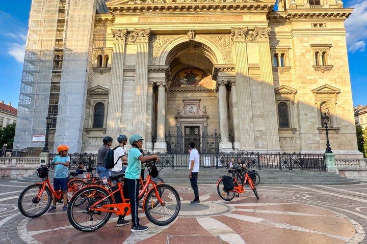 Historische fietstour van Boedapest 2,5 uur met lokale gids