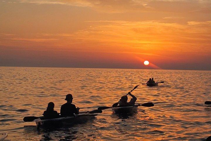 Transparent Kayak Sunset til Dusk Glow oplevelse fra Pula