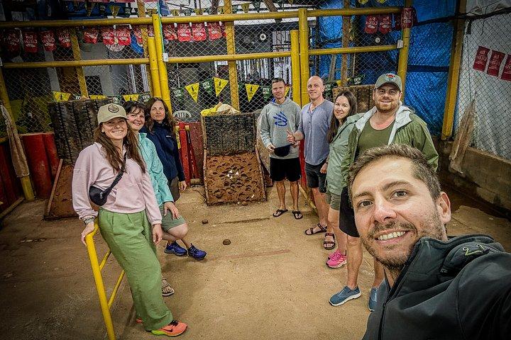Howler Monkey Experience : 自然、フィランディア、地元の味