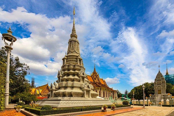 Phnom Penh Royal and Cultural Highlights Tour