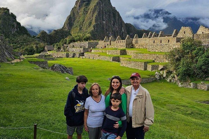 Excursion to Machupicchu by train Expedition Cusco 1 Day