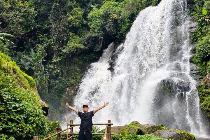 Chiang Mai: Fantastic Doi Inthanon National Park Tour & 2-Hr Trek
