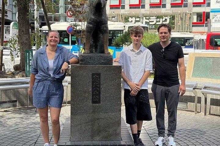 東京: 渋谷でラーメンランチ付きアニメ＆マンガツアー