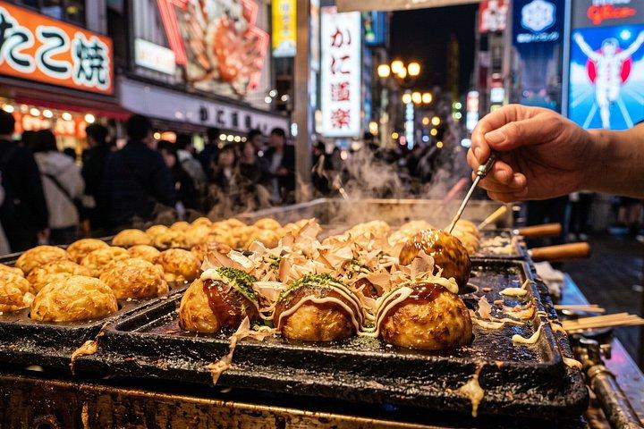 大阪ナイトツアー梅田スカイビルと新世界地区