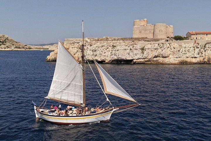 Croisière à la voile Chateau d'if, calanques du Frioul & baignade