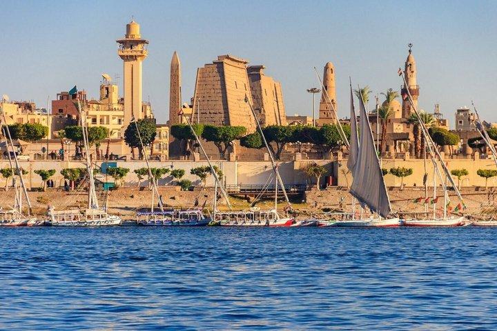 Private Nile River Felucca Ride in Luxor with Pickup