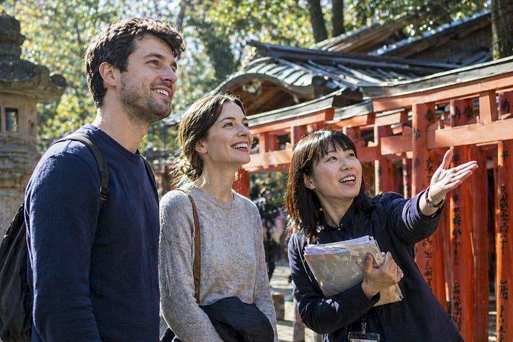 東京:根津神社&谷中散策ウォーキングツアー