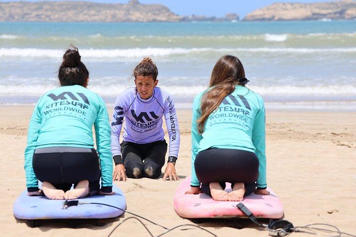 Essaouira: Surf Coaching with 2 Sessions and Equipment