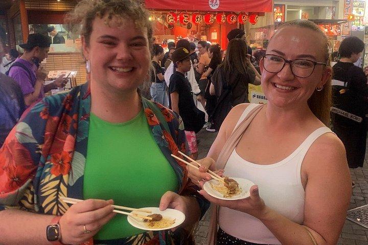 Osaka: Guia de comida com 12 pratos e 2 bebidas