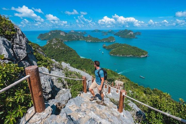 Excursão ao Parque Nacional Marinho Ang Thong em um barco de Koh Samui