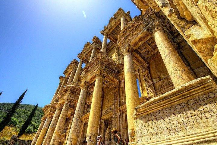 Turkey's Gold Triangle Tour: Pamukkale, Ephesus, Cappadocia