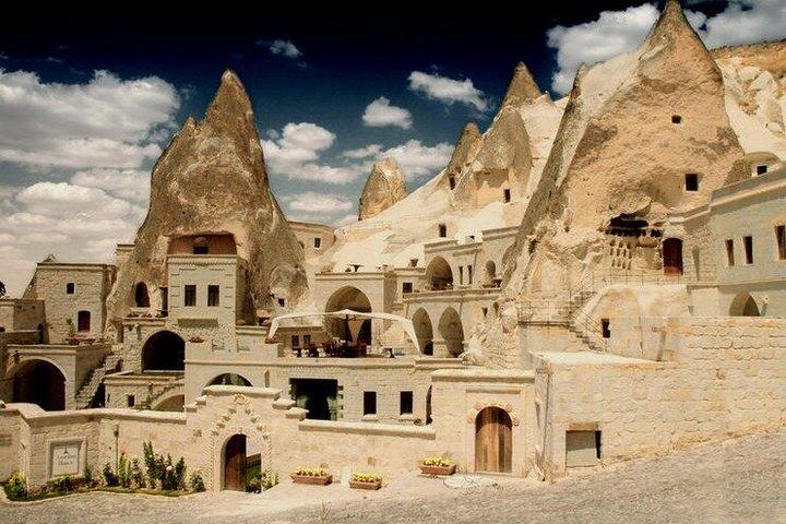 Turkey's Gold Triangle Tour: Pamukkale, Ephesus, Cappadocia