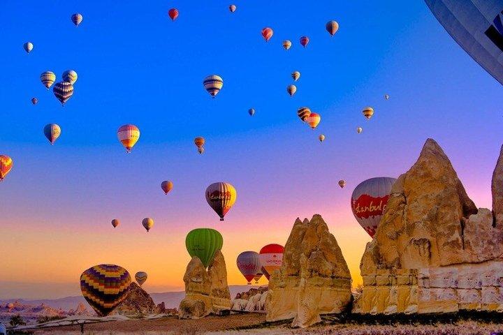 Turkey's Gold Triangle Tour: Pamukkale, Ephesus, Cappadocia