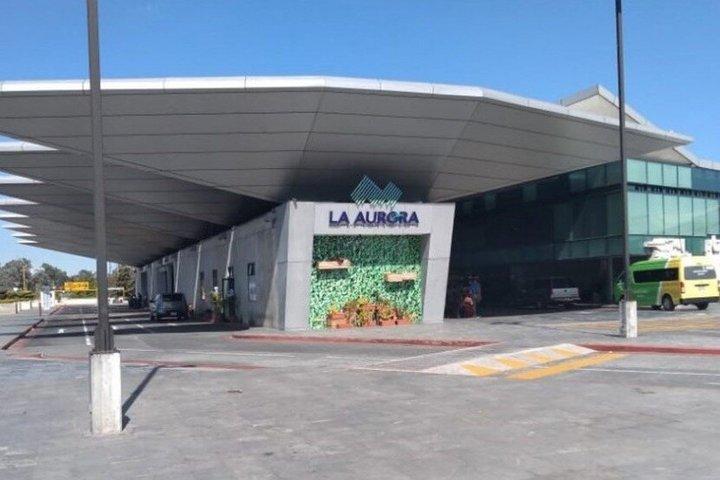 Guatemala Airport(GUA) to Antigua Guatemala Shared Shuttle–9:30PM
