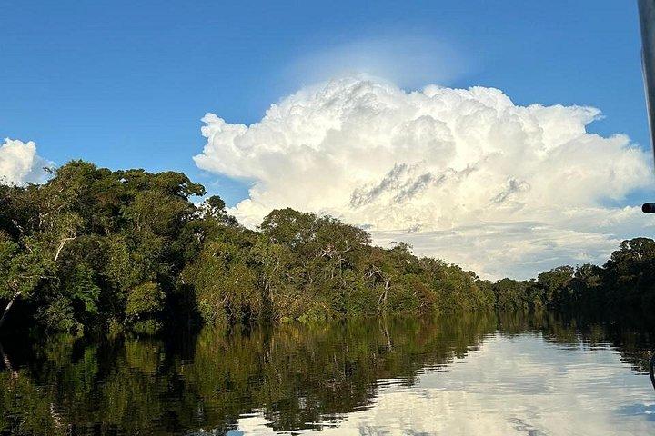アマゾンジャングルとイパネマ湖2日間小旅行