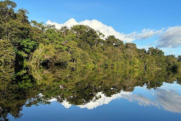 アマゾンジャングルとイパネマ湖2日間小旅行