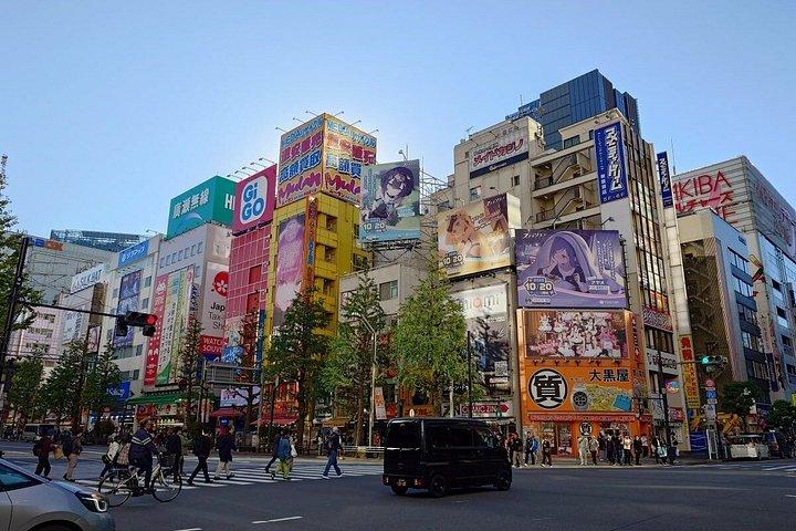 渋谷・秋葉原アニメ・ゲーム文化ツアー