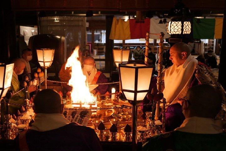 Japansk Kultur Madvandring Slik Ildritual og Wagyu Hamburg
