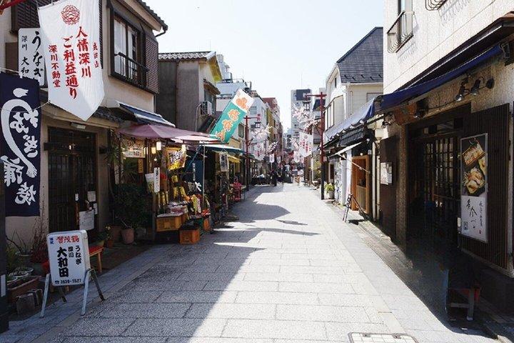 日本語の文化フードウォーク お菓子 火の儀式 ビーフハンバーグ