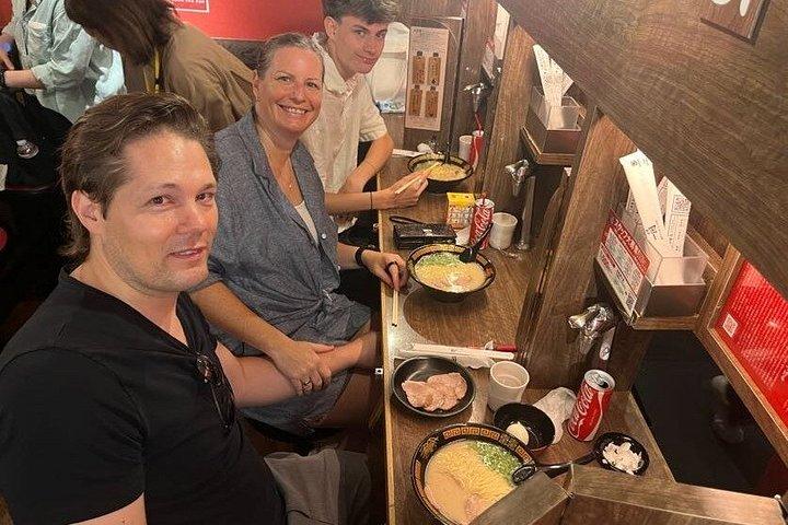 東京: 渋谷でラーメンランチのアニメ店
