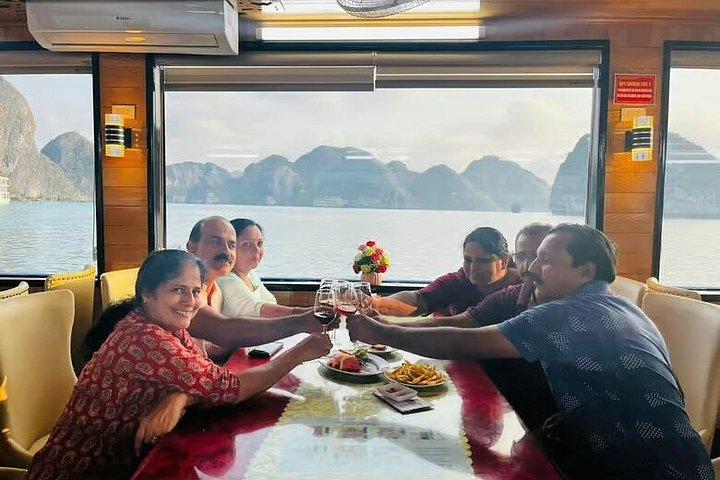 Experience Ha Long Bay 1 Day with Cruise