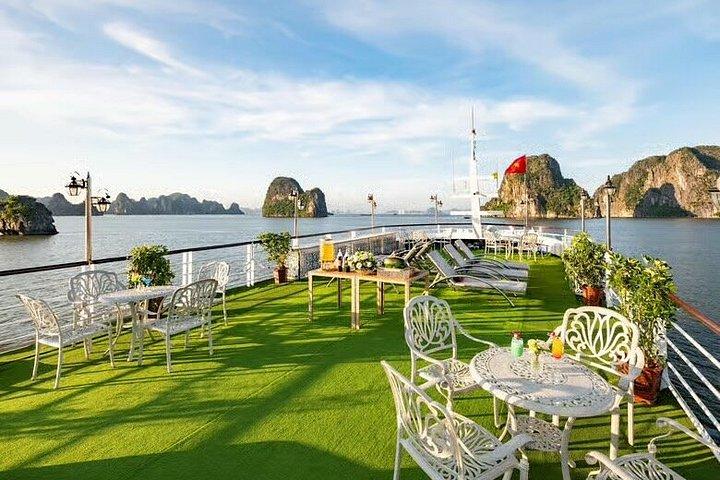 Experience Ha Long Bay 1 Day with Cruise