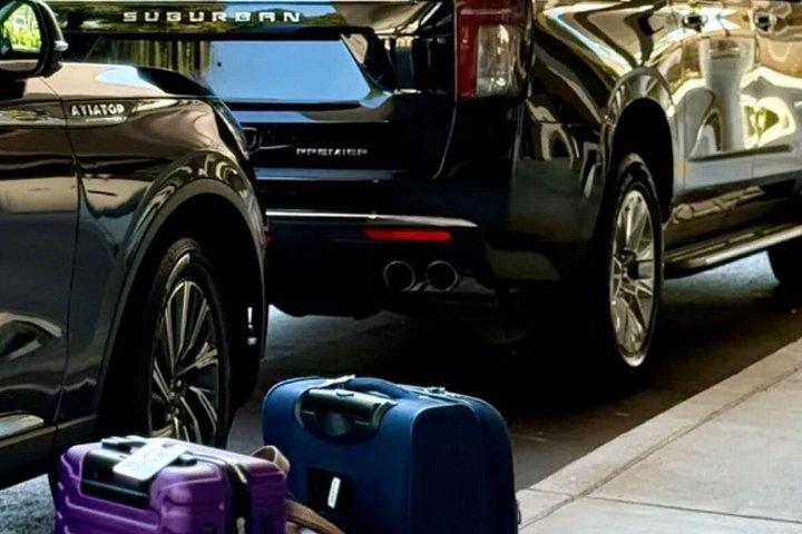 MBJ VIP ブラックトラック送迎 – モンテゴベイ、ネグリル、オチョリオス