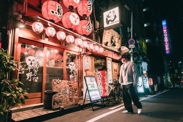 Dotonbori Neon Nights: Private Photo Session