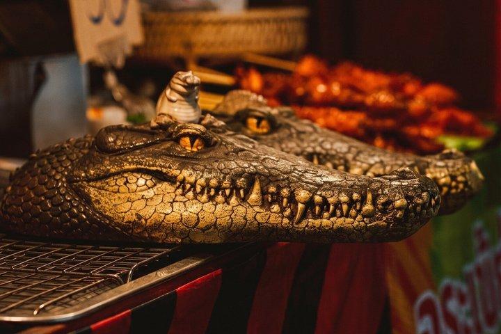 プライベートパタヤシティツアー大仏と水上マーケットVIP