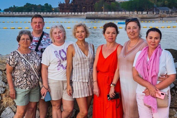 プライベートパタヤシティツアー大仏と水上マーケットVIP