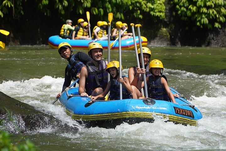 Ayung River Rafting Adventure – Sem escadas no final