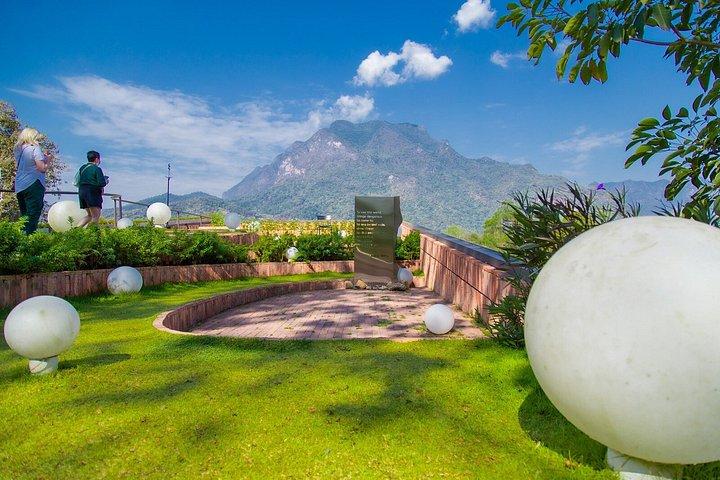 チェンマイ発プライベートチェンダオ洞窟とドイルアンビューカフェ