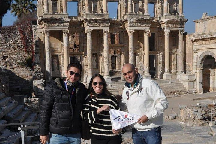 イスタンブールからのエフェソスと聖母マリアの家ツアー