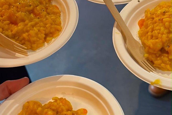 ヴェネツィア料理とワインツアー-地元の人のように食べて飲む