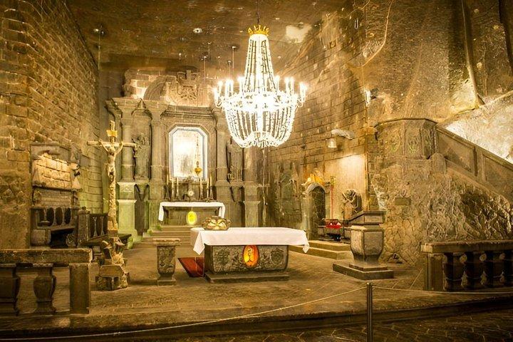 Warszawa Wieliczka Salt Mine og Krakow Tour tog med afhentning