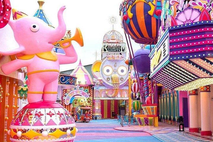 Carnival Magic Phuket Admission Ticket with Buffet Dinner