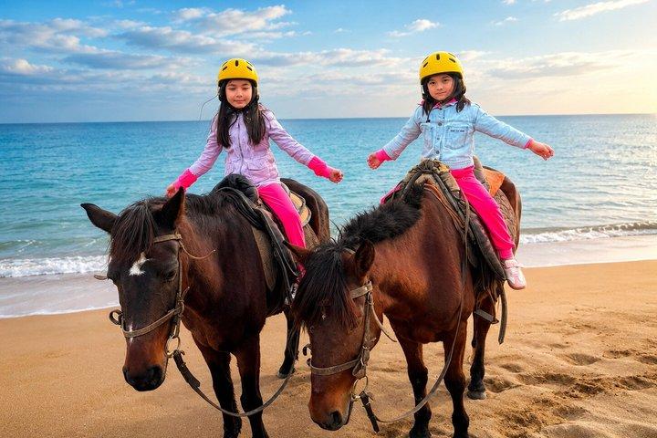 アンタルヤ：ララビーチフォトストップ付き森林乗馬