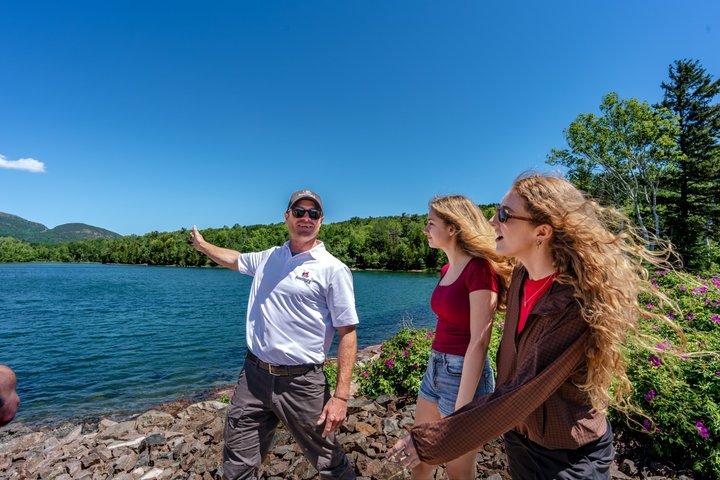 Bar Harbor Premium Tour with Cadillac Mountain and Acadia Park
