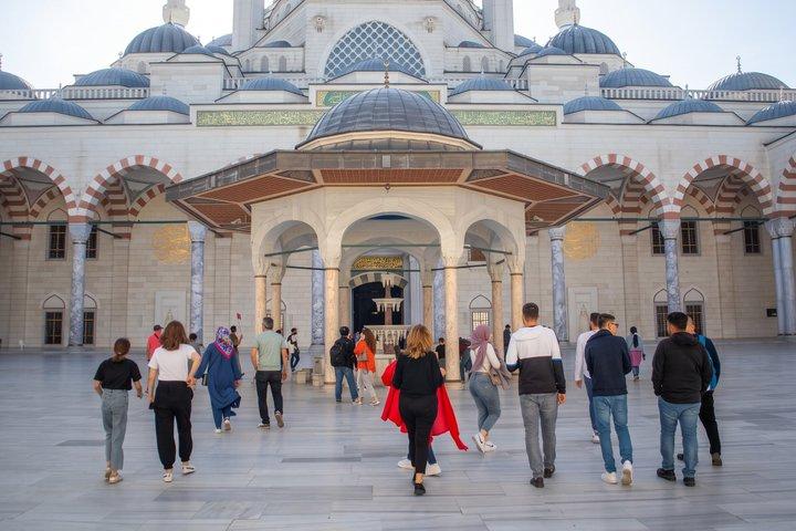 Istanbul Asia Tour by Bus with Bosphorus Cruise