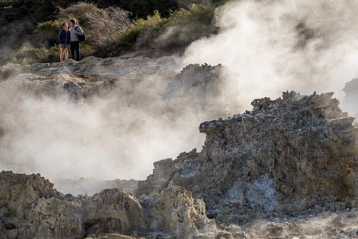 ヘルズゲート地熱ウォーク、マッドバス、サルファースパ体験