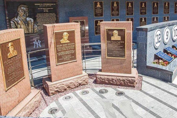 Guided NYC Boroughs Tour with Yankee Stadium Access
