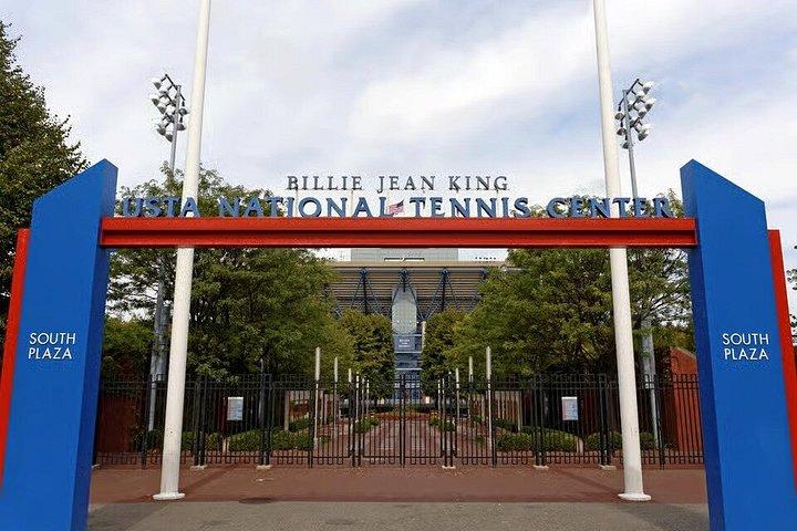 Guided NYC Boroughs Tour with Yankee Stadium Access