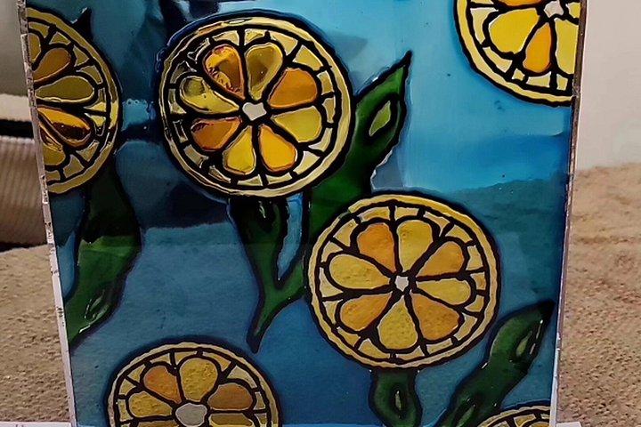 1930年代のヘリテージハウスで軽食付きアンマンガラス絵画教室