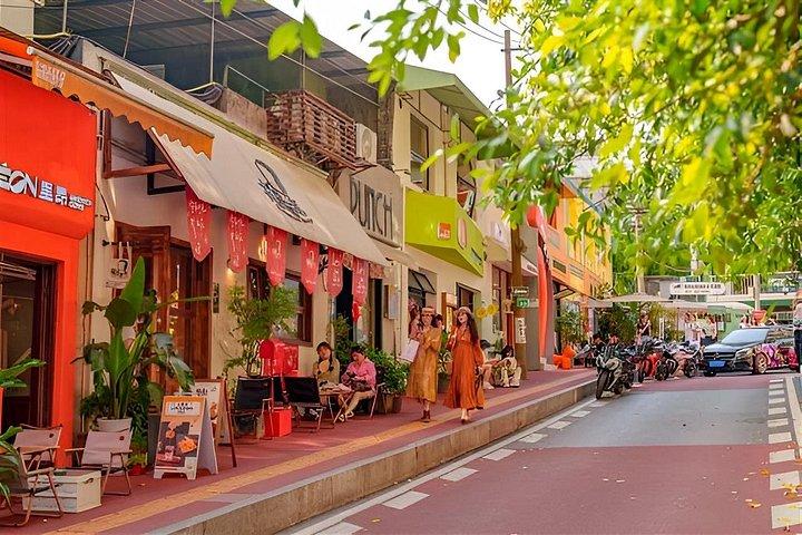 Private Chongqing Panda & Beicang Creative District Tour